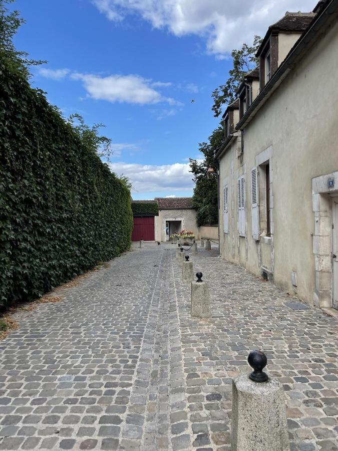 Appartement Le Cadet Roussel Auxerre Les Quais Eksteriør bilde